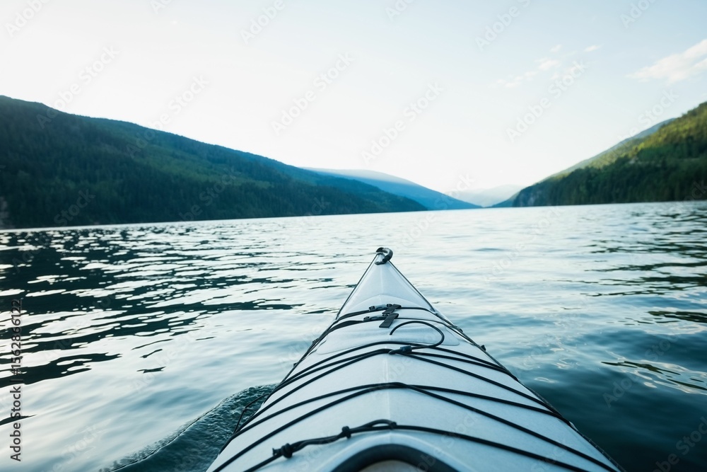 Fototapeta premium Kayak on lake against sky