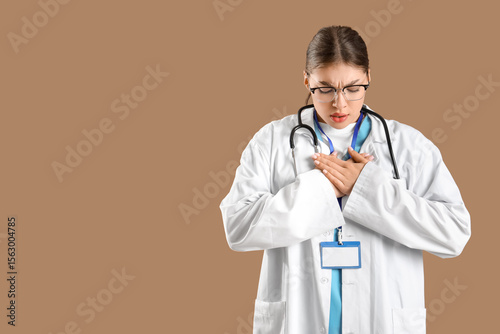 Female doctor having panic ...