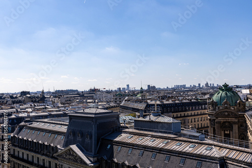 Fototapeta Naklejka Na Ścianę i Meble -  Paris, historic houses on the streets of the city. Cityscape