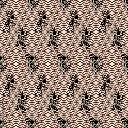  Fabric pattern, a cultural pattern of ancient tribes such as African, Native American, diamond pattern (diamond square) arranged tightly and layered over the entire area. The main colors of t