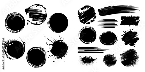 A very nice collection of black paint, characterized by great elaboration, is showcased, including spray graffiti stencil templates, ink brush strokes, an assortment of brushes and lines, and modern