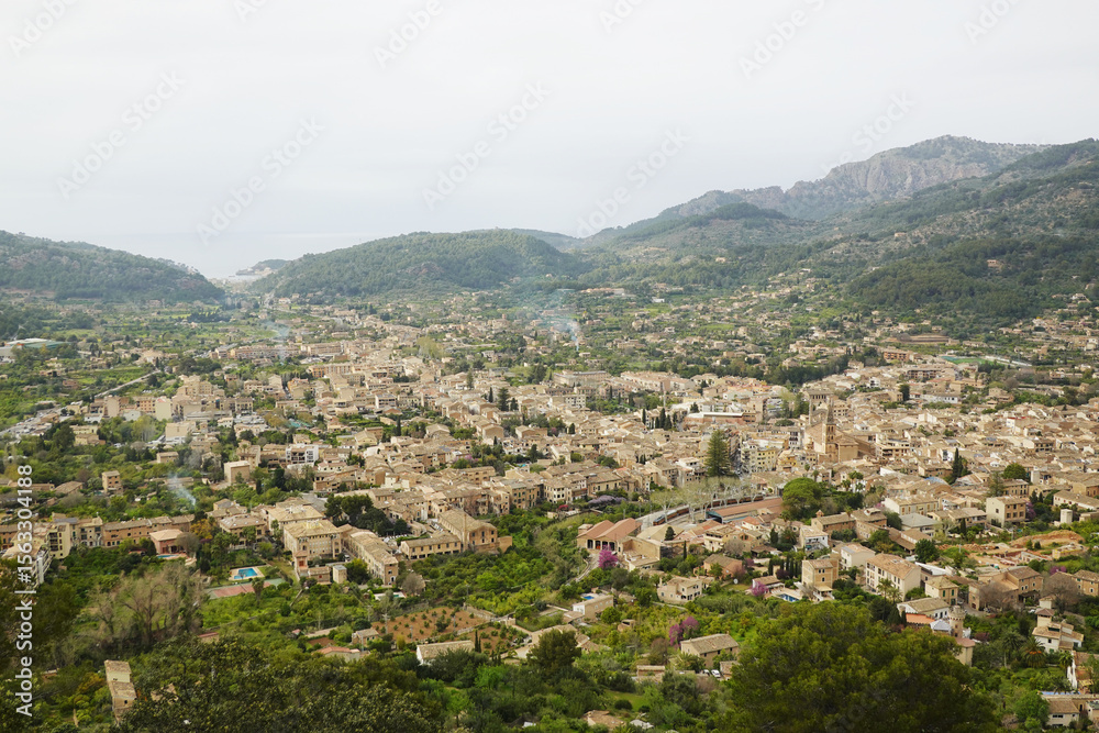 Fototapeta premium The panorama of Soller from Ses Tres Creus, Mallorca, Spain