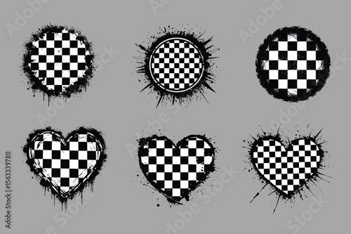 Grunge Checkered Heart Circles