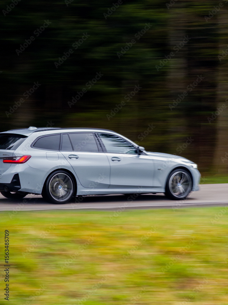 Fototapeta premium car on the road