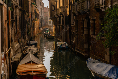 Photos Canals of Venice early in the morning light