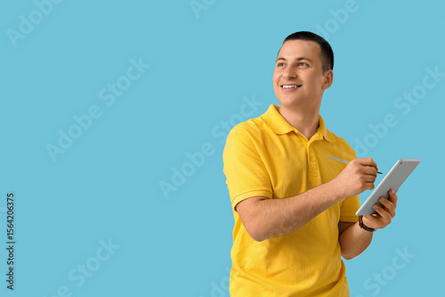 Handsome young happy man wi...
