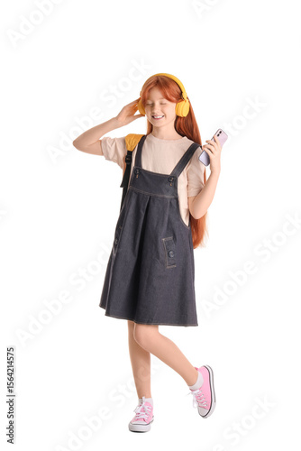 Cute ginger girl with moder...