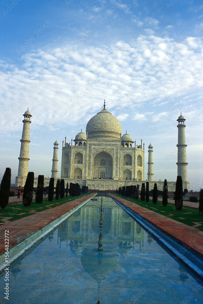 Fototapeta premium Taj Mahal, Agra, Uttar Pradesh, India