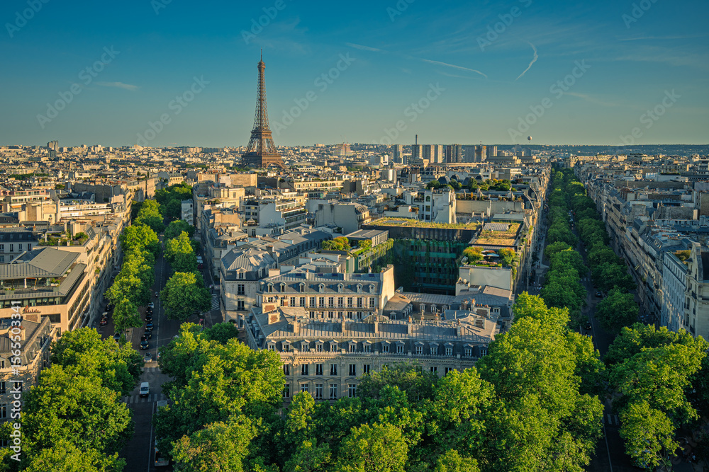 Fototapeta premium Blick vom Arc de Triomphe de l’Étoile