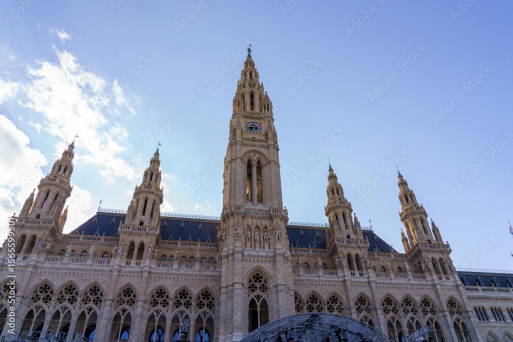 Obraz premium Gothic Revival Vienna City Hall with ornate towers and arches