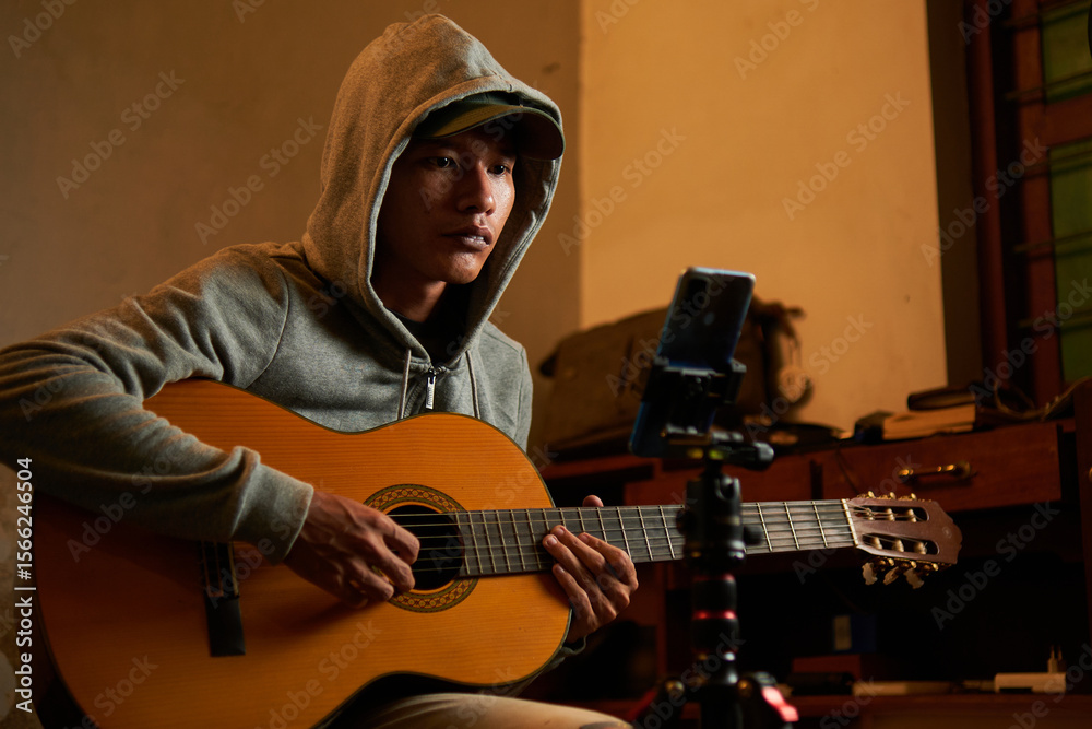 Obraz premium man with guitar