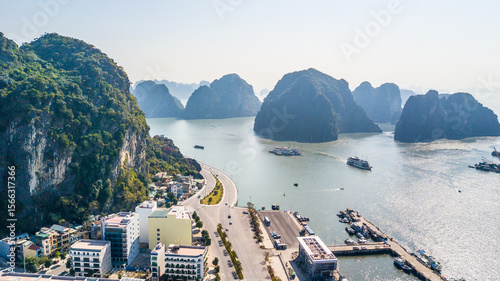 Tableau sur toile Ha Long city