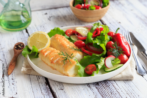 Gebratener Kabeljau mit Salatmischung