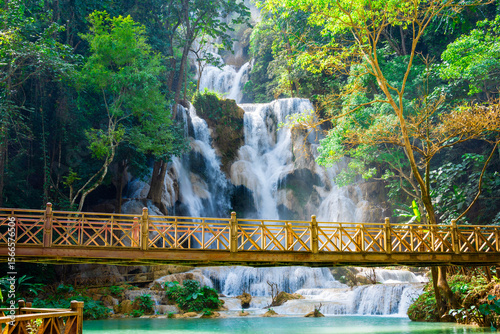 Fototapeta Naklejka Na Ścianę i Meble -  Kuang si waterfall or Tad Kuang Si in Luang Prabang Laos.