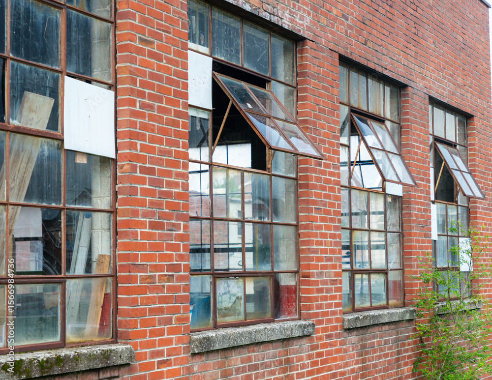 Naklejka premium Industrial Windows