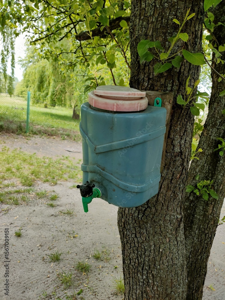 trash can in the park trash can in the park