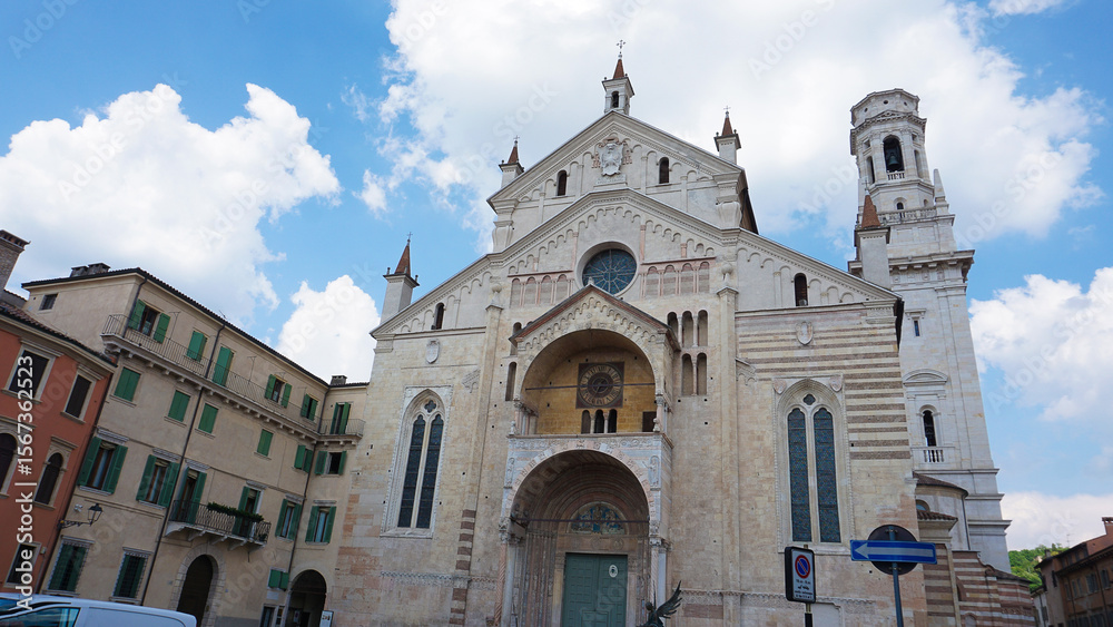 Fototapeta premium Verona Cathedral of Santa Maria Matricolare in historic centre of Verona town, Italy, Europe.