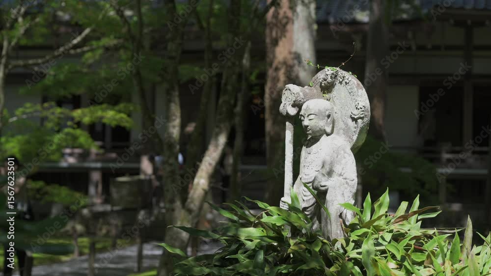 京都大原 三千院 木立の中の石仏 京都大原 三千院 木立の中の石仏