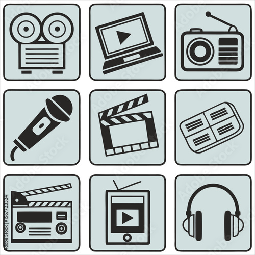 Video player thin line icon set. Containing play or start button, pause or stop, media, camera, live, cinema, multimedia, film, handycam, clapperboard, movie, streaming or online video. Vector