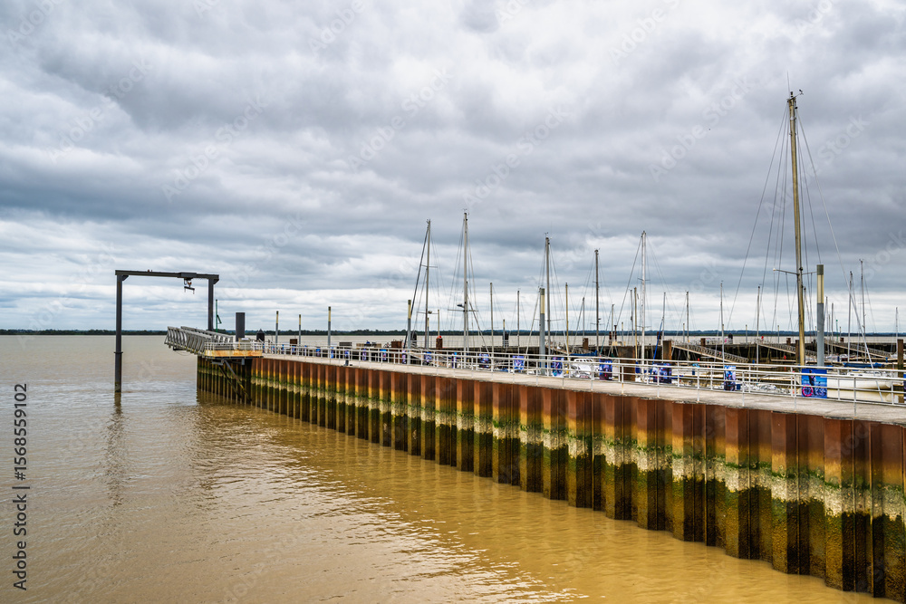 Obraz premium Pauillac over Gironde Estuary, Bordeaux, Gironde, Nouvelle-Aquitaine, France, Europe 
