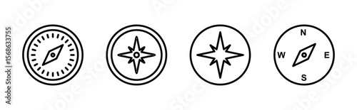 Compass icon set. arrow compass icon vector