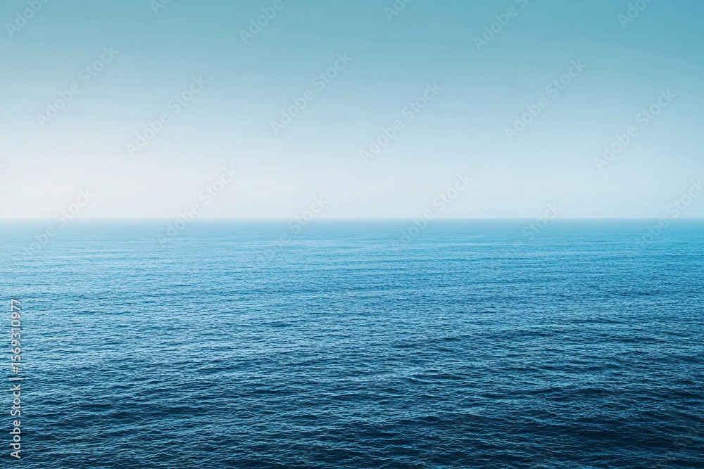Fototapeta premium Minimalist Ocean Horizon with Space for Typography