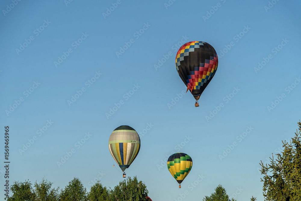 Naklejka premium Zawody balonowe w Krośnie 