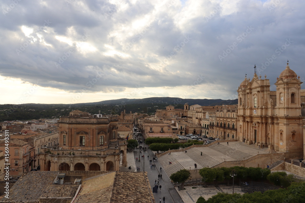 Obraz premium View of Noto Cathedral, Piazza del Duomo and Noto Municipality in Noto, Sicily, Italy