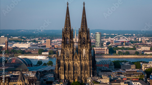 Fotografi Aerial View of Cologne Cathedral (Kölner Dom), Germany