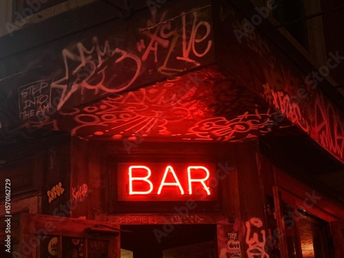 Canvas Print Red neon bar sign