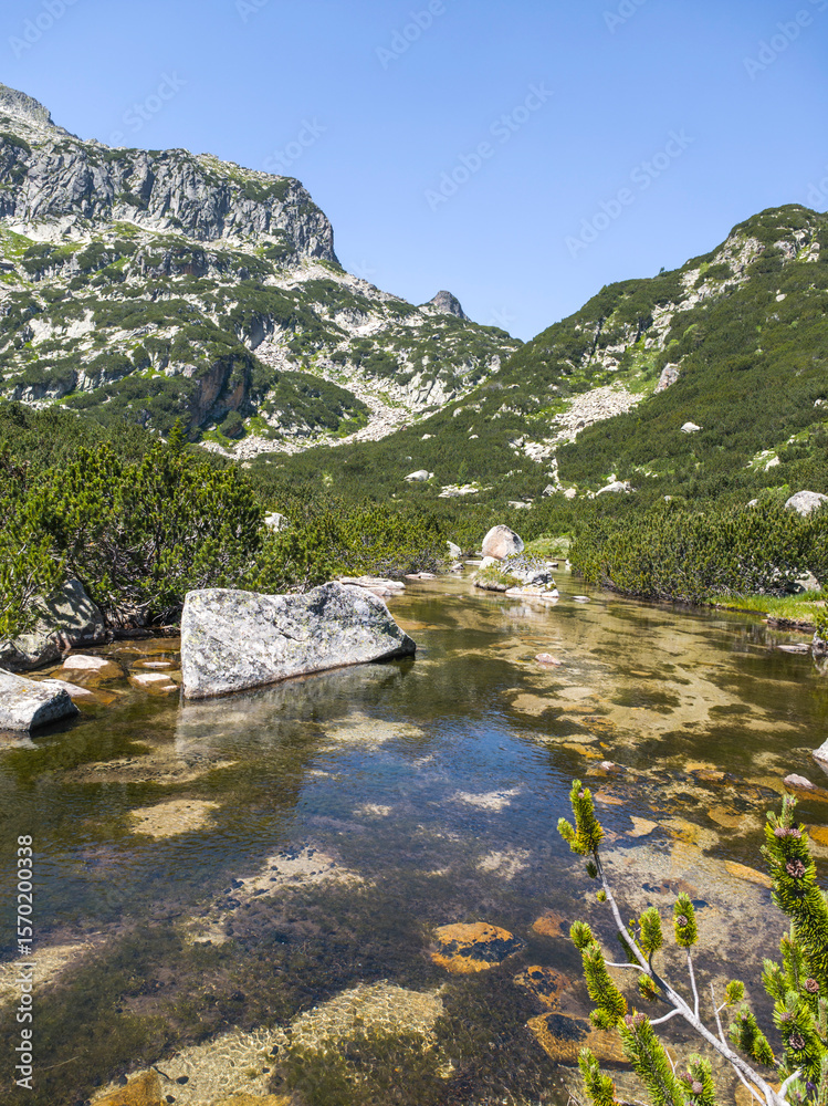 Fototapeta premium Landscape of Pirin Mountain near Banski Lakes, Bulgaria