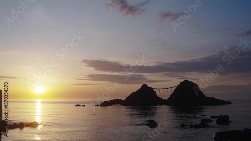 福岡県糸島市桜井二見ヶ浦の夫婦岩