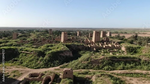 The ancient ruins of an iraqi fortress stand as a testament to a mesopotamian civilization in the middle eastern desert landscape