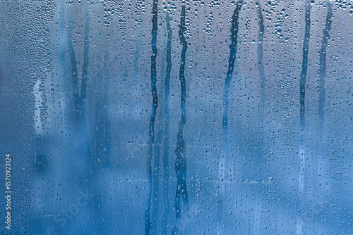 Fotografía condensation, its translucent blue surface with countless micro-droplets