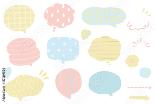 手描き風のやさしい色合いの吹き出しイラスト