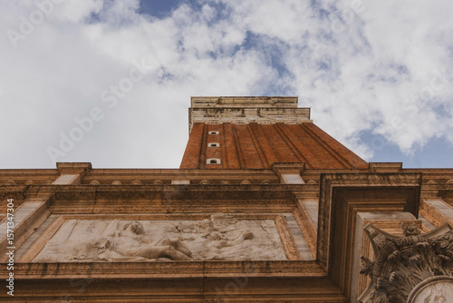 VENISE