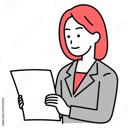 書類を見るスーツの女性