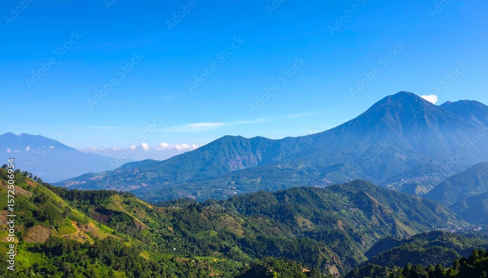Fototapeta premium Majestic Mountain Range Under a Clear Blue Sky A Scenic Landscape