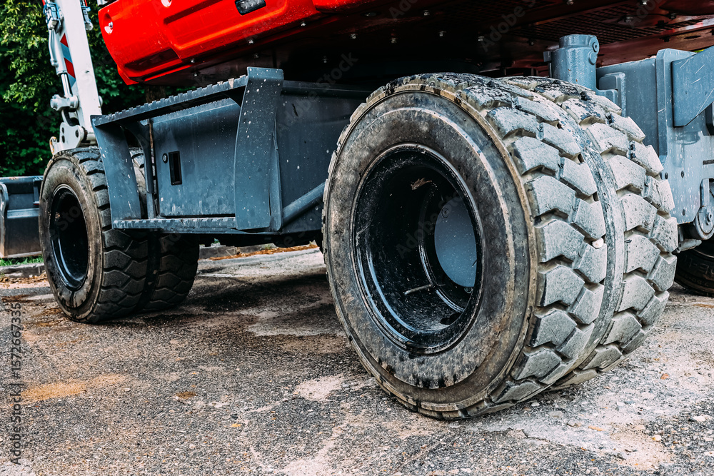 Heavy-duty wheel of construction excavator Heavy-duty wheel of construction excavator