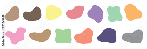 Blob shape organic set. Fluid cooler blob shape vector for abstract design.Irregular random minimal blob form. Abstract watery forms template. Organic blobs set icon on transparent background. Se .
