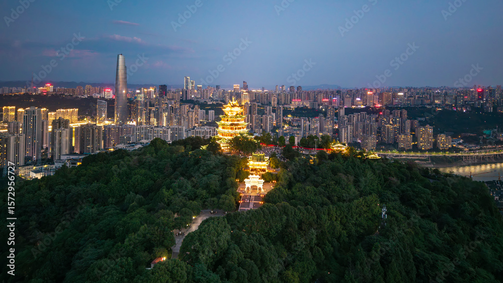 Fototapeta premium Night aerial photography of Hong'en Temple Park in Chongqing, China