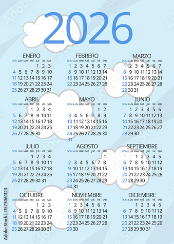 Papier peint Children's calendar 2026 in Spanish with light blue background and white clouds,