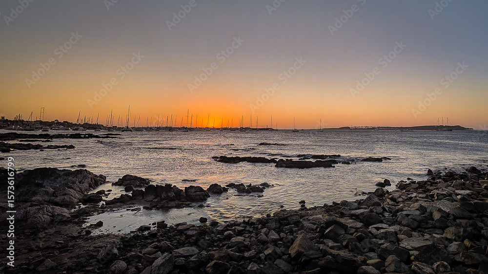 Obraz premium Por do Sol porto de Punta del Este