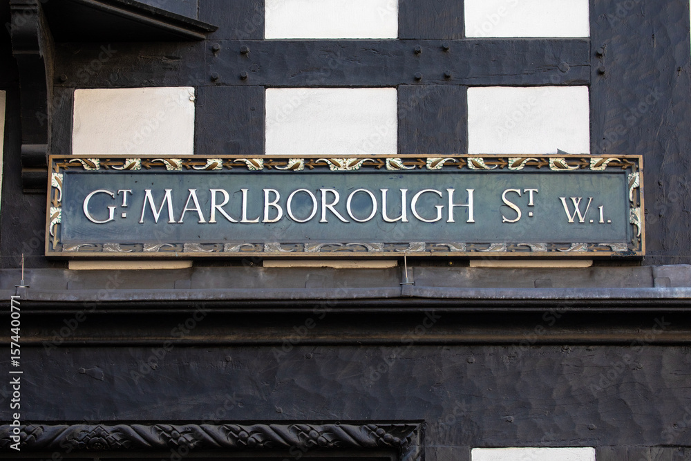 Fototapeta premium Great Marlborough Street in London, UK