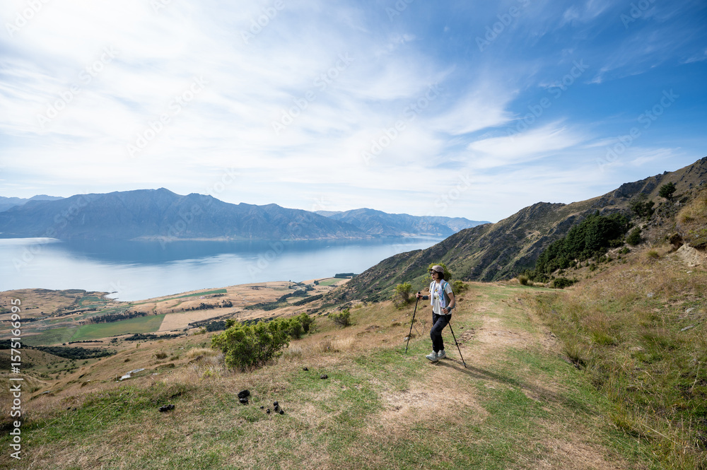 Fototapeta premium Lake Hawea view from Isthmus Peak, New Zealand