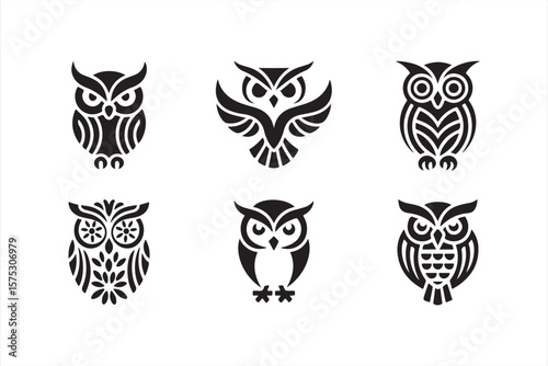 Geometric Black Owl with Elegant Flowing Lines, Minimalist Style with Abstract Features