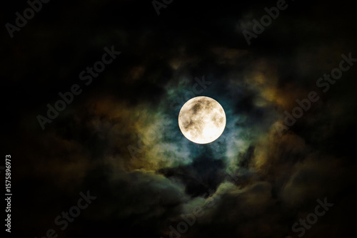 夏の夜空　満月の朧月夜18