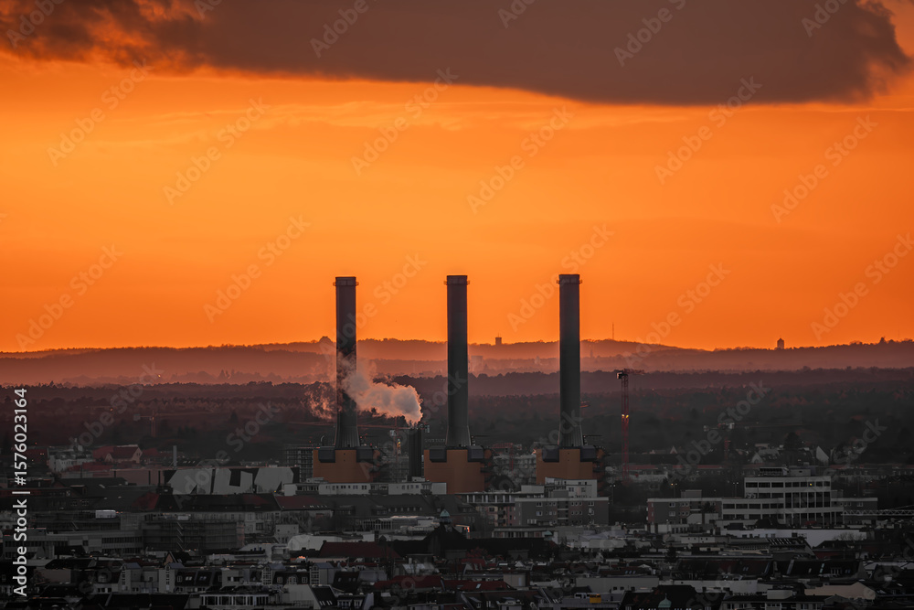 Sonnenuntergang am Heizkraftwerk Sonnenuntergang am Heizkraftwerk