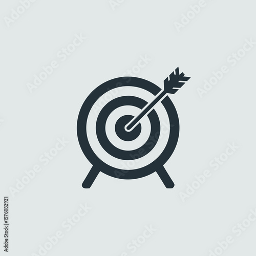 Simple bullseye target with arrow, ideal for business concepts, strategy, precision, success, accuracy, goal setting, competition, and marketing materials.