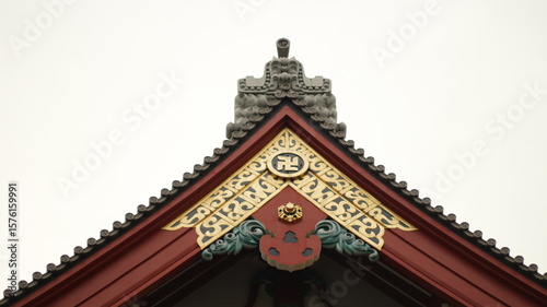japanese temple senso-ji roof